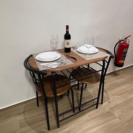 Al 106 Apartment Free Wi-Fi 5 Min Dalla Stazione براتو المظهر الخارجي الصورة